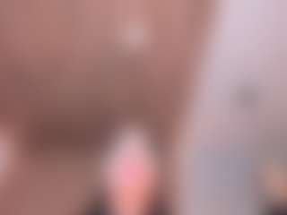 Live cam show with LeahLombardi - Facial Piercings on Camsoda