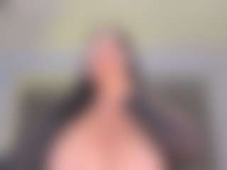 LeahLombardi's Live Sex Cam Show
