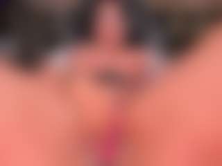 LeahLombardi's Live Sex Cam Show