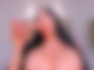 LeahLombardi's Live Sex Cam Show