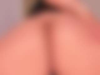 LeahLombardi's Live Sex Cam Show