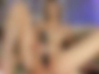 Live cam show with Lia Cute - Tittyfuck on CamClone