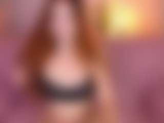 Live cam show with LiliLuuu - Green Eyes on Milfs Live