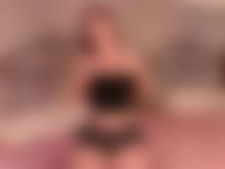 Live cam show with LiliLuuu - Girlnextdoor on luckytryst.com