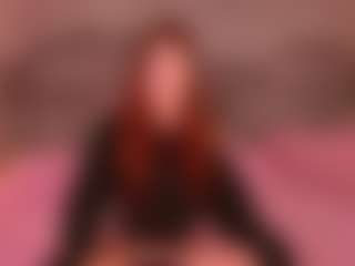 Live cam show with LiliLuuu - Girlnextdoor on CamwithHer