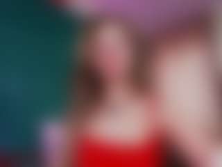 Live cam show with LucyLexton - Smoking on Camsoda