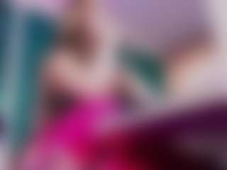 LucyLexton's Live Sex Cam Show