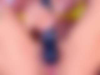 YesyHills's Live Sex Cam Show