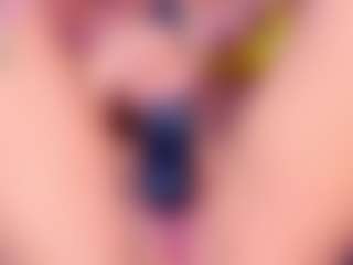 YesyHills's Live Sex Cam Show