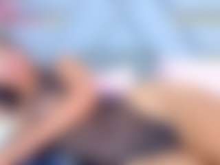 Live cam show with YesyHills - Cute on Camsoda