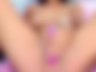 Live cam show with YesyHills - Double Penetration on Camsoda