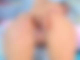 Live cam show with YesyHills - Public on Camsoda