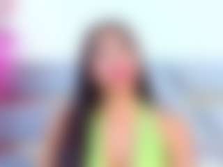 YesyHills's Live Sex Cam Show