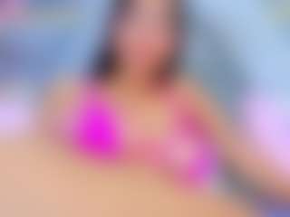 YesyHills's Live Sex Cam Show