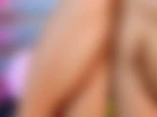 YesyHills's Live Sex Cam Show