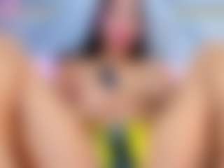 YesyHills's Live Sex Cam Show