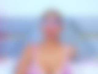 YesyHills's Live Sex Cam Show