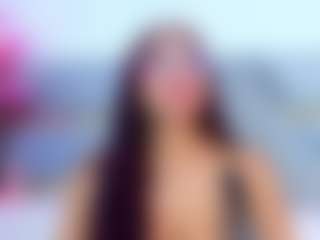 Live cam show with YesyHills - Latina on Camsoda | peru