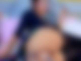 YesyHills's Live Sex Cam Show