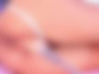 Live cam show with YesyHills - Striptease on SmokeAndPoke