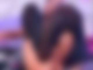 YesyHills's Live Sex Cam Show