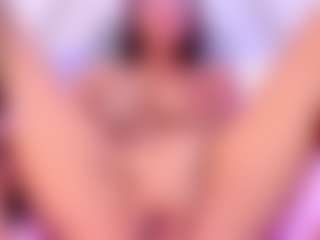 YesyHills's Live Sex Cam Show