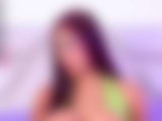 YesyHills's Live Sex Cam Show