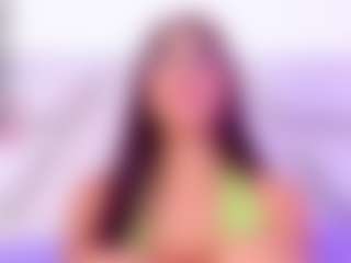 Live cam show with YesyHills - Deepthroat on liverealitysex.com