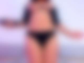 YesyHills's Live Sex Cam Show