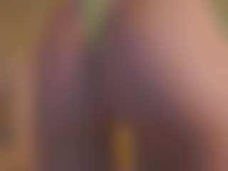 Live cam show with EdythGuy - Upskirt on googirlz