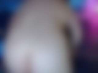 Live cam show with Bellastar84 - Joi on galaxygirlnitro.com