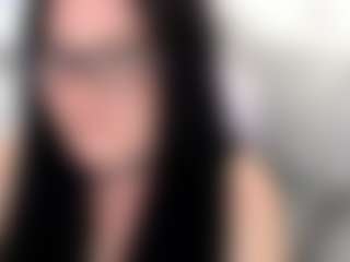 Live cam show with Bellastar84 - Green Eyes on Camsoda Late Night