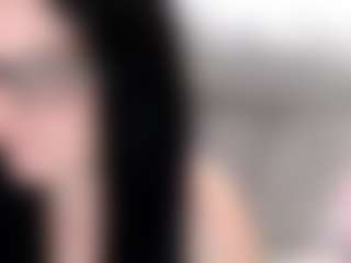 Live cam show with Bellastar84 - Mature MILF on Soda Cam