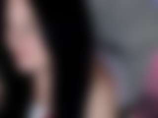 Bellastar84 MILF webcam performer live streaming