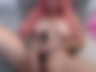 Live cam show with Bellastar84 - Green Eyes on Camsoda