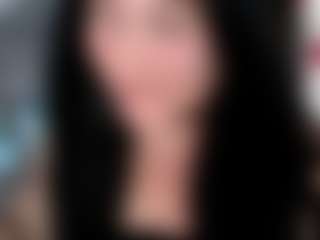 Live cam show with Bellastar84 - Green Eyes on luckytryst.com