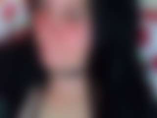 Bellastar84 MILF webcam performer live streaming