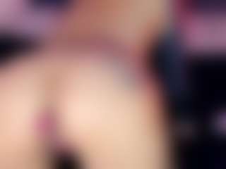 Hinata-01's Live Sex Cam Show