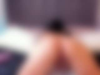 Hinata-01's Live Sex Cam Show