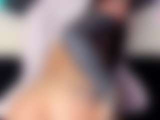 Hinata-01's Live Sex Cam Show