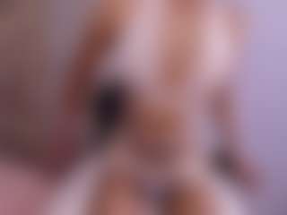 Live cam show with kileyHot - Gape on Camsoda