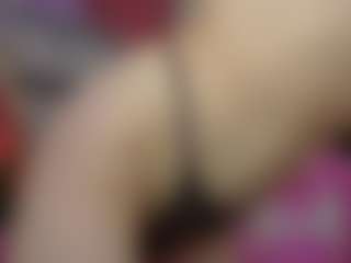 Live cam show with Wanda - Joi on Camsoda