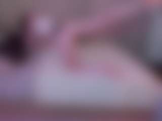 Live cam show with Wanda - Body Massage on Camsoda