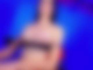 PARADISETRANSS's Live Sex Cam Show