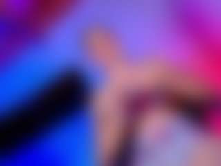 PARADISETRANSSとのライブチャットショー - CamsodaのTease