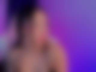 Live cam show with SharonBoone - Smoke on WildCum