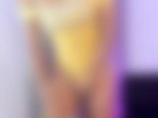 Live cam show with Sharon Miller - Thin on Camsoda
