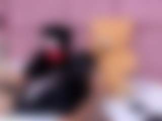 Live cam show with Amy - Teen (18+) on hotwifechat.live