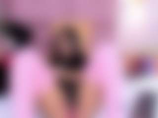 Live cam show with Amy - Bikini on chickslive.net