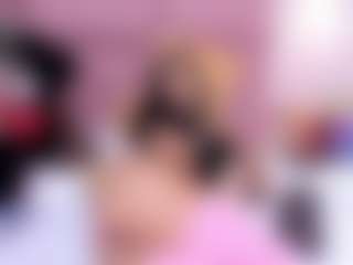 Live cam show with Amy - Naked on Gym Cam Girls
